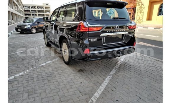 Sayi Imported Lexus LX Black Mota in Import - Dubai a Benin Sayi Imported Lexus LX Black Mota in Import - Dubai a Benin