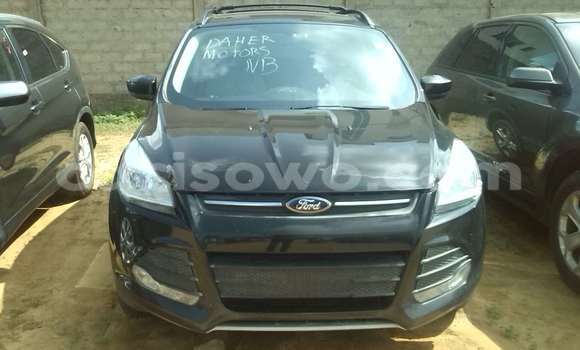 Sayi Na hannu Ford Escape Black Mota in Porto Novo a Benin