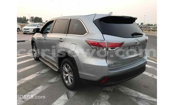 Ra Imported Toyota Highlander Miiran Ọkọ̀ in Import - Dubai ni Benin Ra Imported Toyota Highlander Miiran Ọkọ̀ in Import - Dubai ni Benin