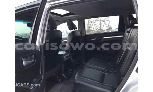 Ra Imported Toyota Highlander Miiran Ọkọ̀ in Import - Dubai ni Benin Ra Imported Toyota Highlander Miiran Ọkọ̀ in Import - Dubai ni Benin