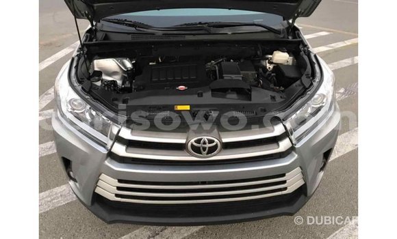 Ra Imported Toyota Highlander Miiran Ọkọ̀ in Import - Dubai ni Benin Ra Imported Toyota Highlander Miiran Ọkọ̀ in Import - Dubai ni Benin