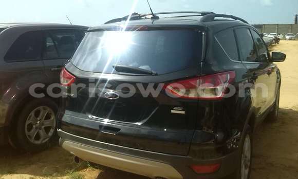 Acheter Occasion Voiture Ford Escape Noir à Porto Novo, Benin Acheter Occasion Voiture Ford Escape Noir à Porto Novo, Benin