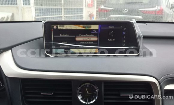 Acheter Import Voiture Lexus RX 300 Blanc à Import - Dubai, Benin Acheter Import Voiture Lexus RX 300 Blanc à Import - Dubai, Benin