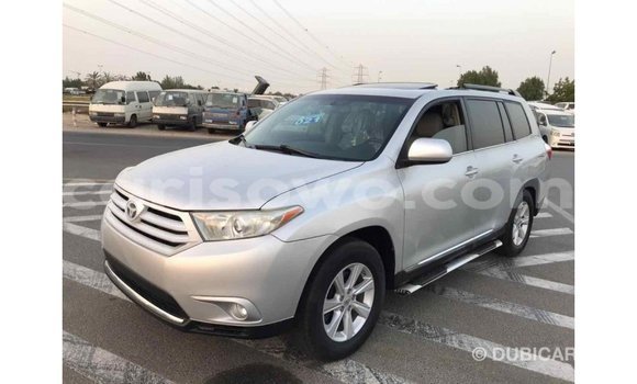 Sayi Imported Toyota Highlander Sauran Mota in Import - Dubai a Benin Sayi Imported Toyota Highlander Sauran Mota in Import - Dubai a Benin