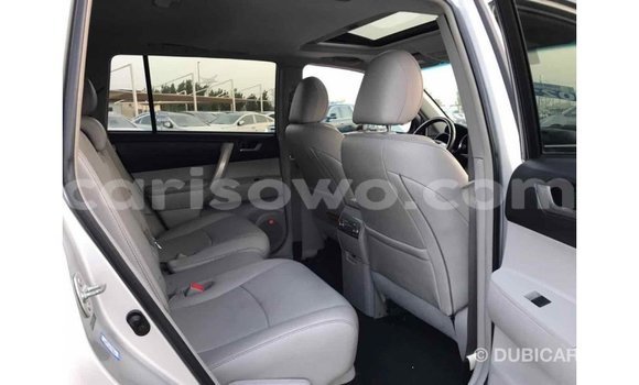 Sayi Imported Toyota Highlander Sauran Mota in Import - Dubai a Benin Sayi Imported Toyota Highlander Sauran Mota in Import - Dubai a Benin