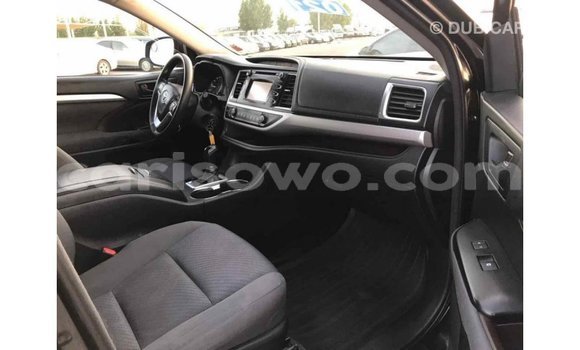 Sayi Imported Toyota Highlander Black Mota in Import - Dubai a Benin Sayi Imported Toyota Highlander Black Mota in Import - Dubai a Benin
