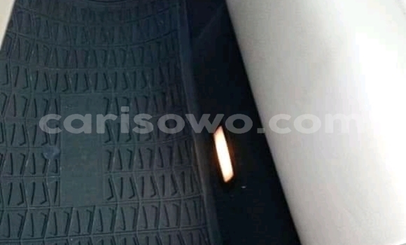 Sayi Imported BMW X3 Azurfa Mota in Cotonou a Benin Sayi Imported BMW X3 Azurfa Mota in Cotonou a Benin