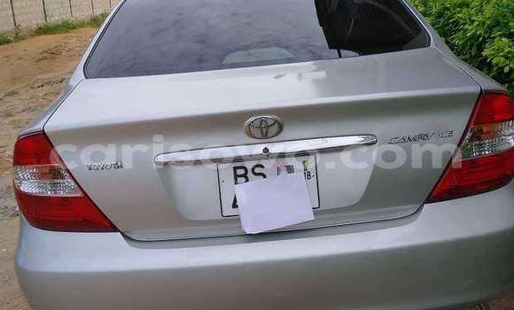 Ra Àlòkù Toyota Camry Silver Ọkọ̀ in Cotonou ni Benin Ra Àlòkù Toyota Camry Silver Ọkọ̀ in Cotonou ni Benin