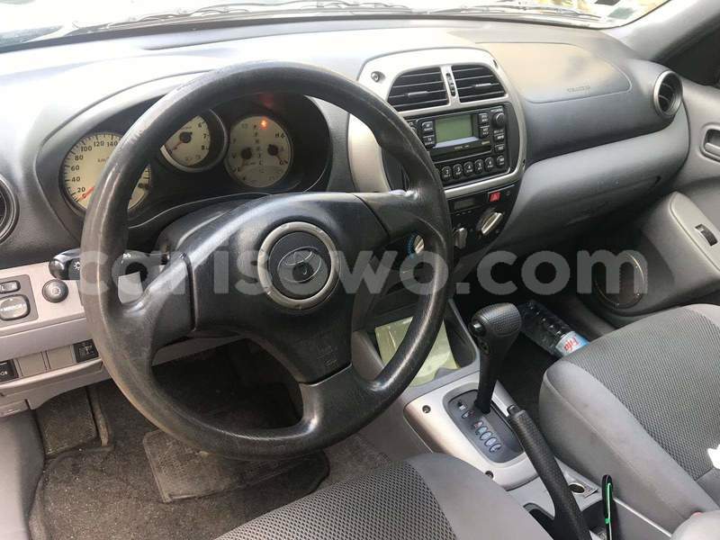 Big with watermark toyota rav4 benin cotonou 5862