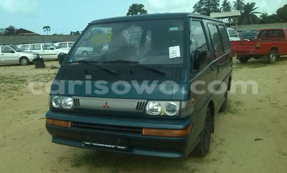 Acheter Occasion Voiture Mitsubishi Space Wagon Bleu à Porto Novo, Benin Acheter Occasion Voiture Mitsubishi Space Wagon Bleu à Porto Novo, Benin