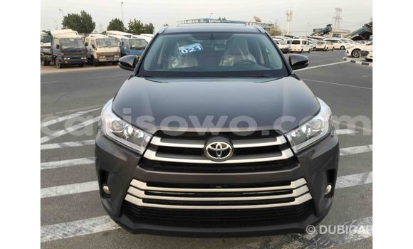 Acheter Import Voiture Toyota Highlander Autre à Import - Dubai, Benin Acheter Import Voiture Toyota Highlander Autre à Import - Dubai, Benin