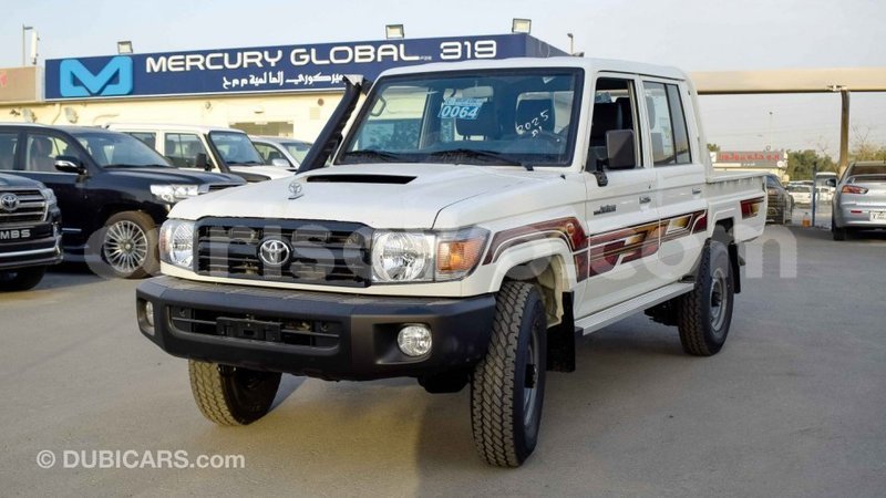 Big with watermark toyota land cruiser benin import dubai 5905