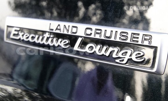 Sayi Imported Toyota Land Cruiser Black Mota in Import - Dubai a Benin Sayi Imported Toyota Land Cruiser Black Mota in Import - Dubai a Benin