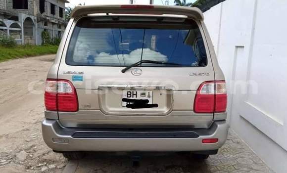 Acheter Occasion Voiture Lexus LX Beige à Cotonou, Benin Acheter Occasion Voiture Lexus LX Beige à Cotonou, Benin