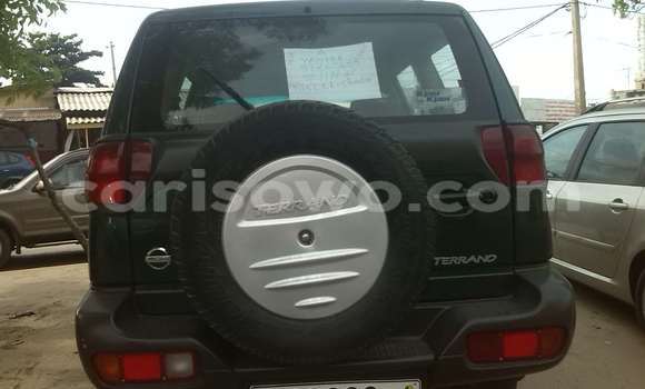 Acheter Occasion Voiture Nissan Terrano Vert à Cotonou, Benin Acheter Occasion Voiture Nissan Terrano Vert à Cotonou, Benin