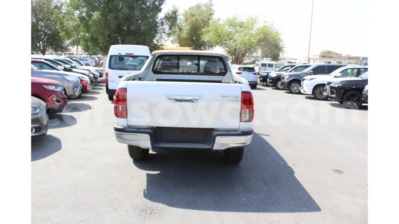 Big with watermark toyota hilux benin import dubai 5941