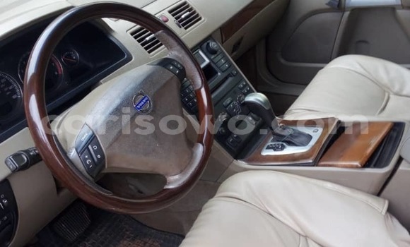 Acheter Occasion Voiture Volvo XC90 Gris à Cotonou, Benin Acheter Occasion Voiture Volvo XC90 Gris à Cotonou, Benin