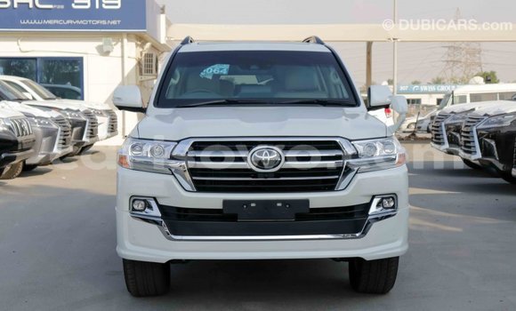 Buy Import Toyota Land Cruiser White Car in Import - Dubai in Benign Buy Import Toyota Land Cruiser White Car in Import - Dubai in Benign