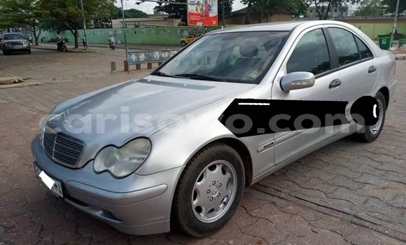 Ra Àlòkù Mercedes-Benz C–Class Silver Ọkọ̀ in Cotonou ni Benin Ra Àlòkù Mercedes-Benz C–Class Silver Ọkọ̀ in Cotonou ni Benin
