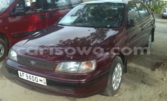 Acheter Occasion Voiture Toyota Carina Rouge à Cotonou, Benin Acheter Occasion Voiture Toyota Carina Rouge à Cotonou, Benin
