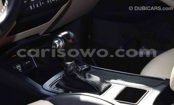 Acheter Import Voiture Kia Sorento Marron à Import - Dubai, Benin Acheter Import Voiture Kia Sorento Marron à Import - Dubai, Benin