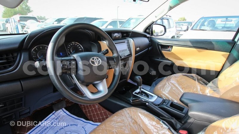 Big with watermark toyota fortuner benin import dubai 5964