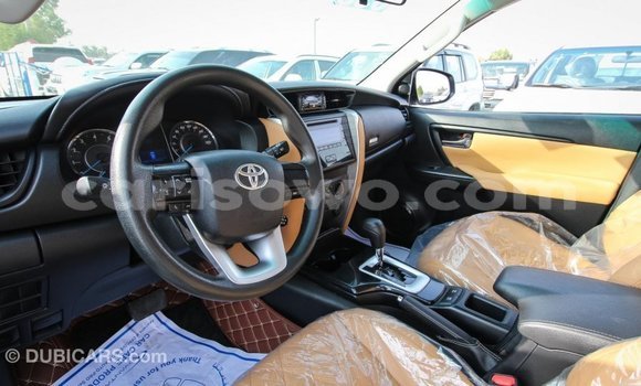 Ra Imported Toyota Fortuner funfun Ọkọ̀ in Import - Dubai ni Benin Ra Imported Toyota Fortuner funfun Ọkọ̀ in Import - Dubai ni Benin