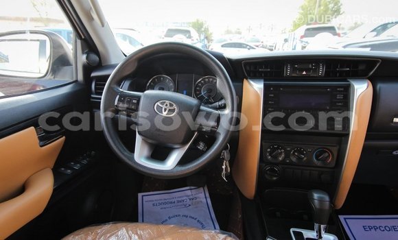 Ra Imported Toyota Fortuner funfun Ọkọ̀ in Import - Dubai ni Benin Ra Imported Toyota Fortuner funfun Ọkọ̀ in Import - Dubai ni Benin
