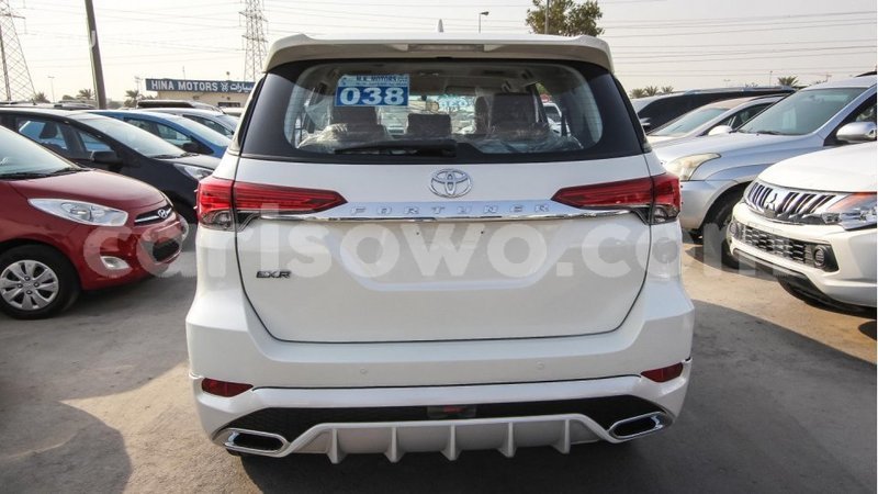 Big with watermark toyota fortuner benin import dubai 5964