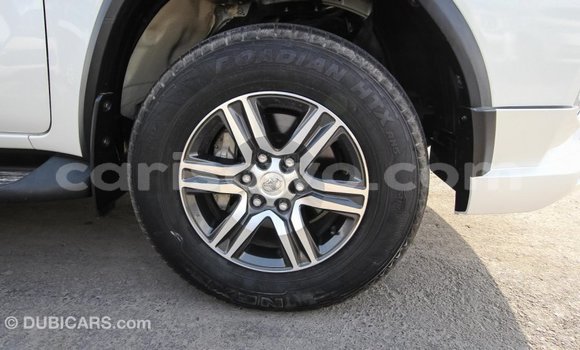 Ra Imported Toyota Fortuner funfun Ọkọ̀ in Import - Dubai ni Benin Ra Imported Toyota Fortuner funfun Ọkọ̀ in Import - Dubai ni Benin