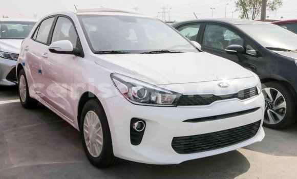 Ra Imported Kia Rio funfun Ọkọ̀ in Import - Dubai ni Benin Ra Imported Kia Rio funfun Ọkọ̀ in Import - Dubai ni Benin