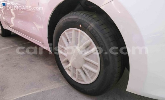 Ra Imported Kia Rio funfun Ọkọ̀ in Import - Dubai ni Benin Ra Imported Kia Rio funfun Ọkọ̀ in Import - Dubai ni Benin
