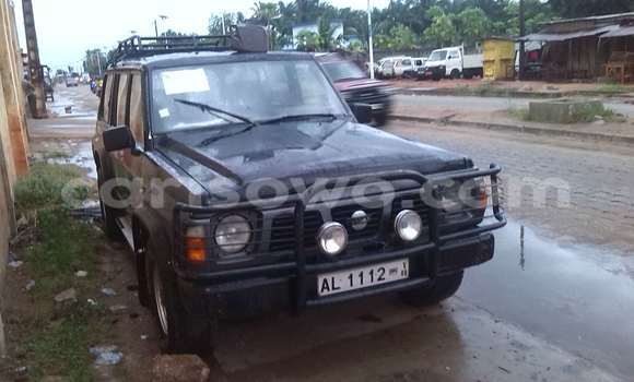 Ra Àlòkù Nissan Prairie Black Ọkọ̀ in Abomey Calavi ni Benin Ra Àlòkù Nissan Prairie Black Ọkọ̀ in Abomey Calavi ni Benin