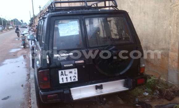 Ra Àlòkù Nissan Prairie Black Ọkọ̀ in Abomey Calavi ni Benin Ra Àlòkù Nissan Prairie Black Ọkọ̀ in Abomey Calavi ni Benin