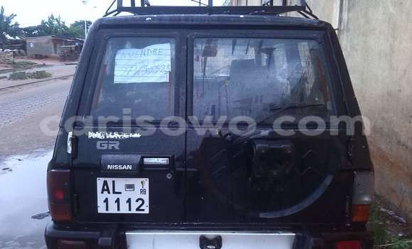 Ra Àlòkù Nissan Prairie Black Ọkọ̀ in Abomey Calavi ni Benin Ra Àlòkù Nissan Prairie Black Ọkọ̀ in Abomey Calavi ni Benin