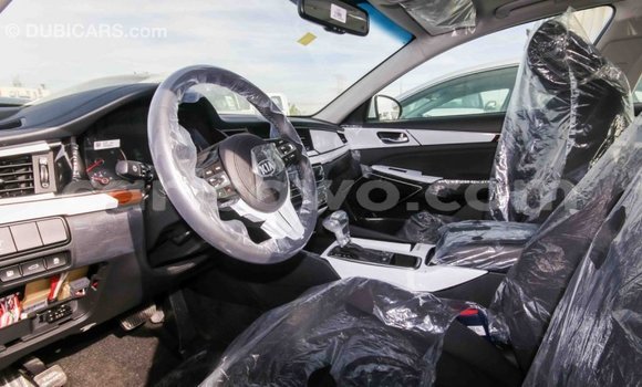 Ra Imported Kia Cadenza Miiran Ọkọ̀ in Import - Dubai ni Benin Ra Imported Kia Cadenza Miiran Ọkọ̀ in Import - Dubai ni Benin