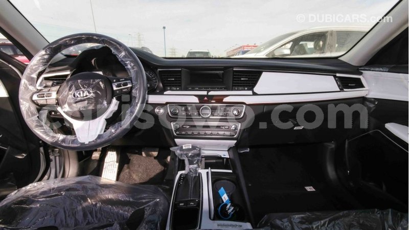 Big with watermark kia cadenza benin import dubai 5979