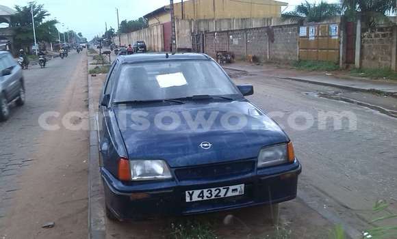 Ra Àlòkù Opel Vectra Blue Ọkọ̀ in Abomey Calavi ni Benin Ra Àlòkù Opel Vectra Blue Ọkọ̀ in Abomey Calavi ni Benin