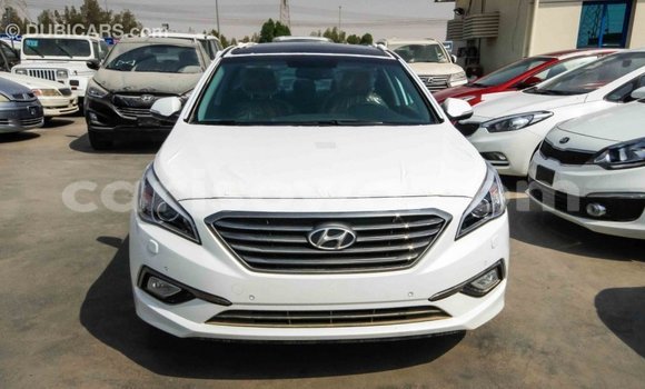 Ra Imported Hyundai Sonata funfun Ọkọ̀ in Import - Dubai ni Benin Ra Imported Hyundai Sonata funfun Ọkọ̀ in Import - Dubai ni Benin