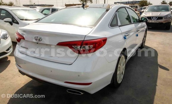 Ra Imported Hyundai Sonata funfun Ọkọ̀ in Import - Dubai ni Benin Ra Imported Hyundai Sonata funfun Ọkọ̀ in Import - Dubai ni Benin