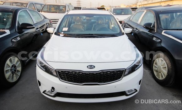 Acheter Import Voiture Kia Cerato Blanc à Import - Dubai, Benin Acheter Import Voiture Kia Cerato Blanc à Import - Dubai, Benin