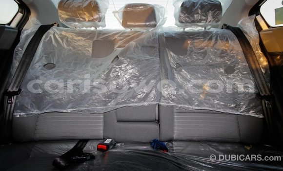 Acheter Import Voiture Kia Cerato Blanc à Import - Dubai, Benin Acheter Import Voiture Kia Cerato Blanc à Import - Dubai, Benin