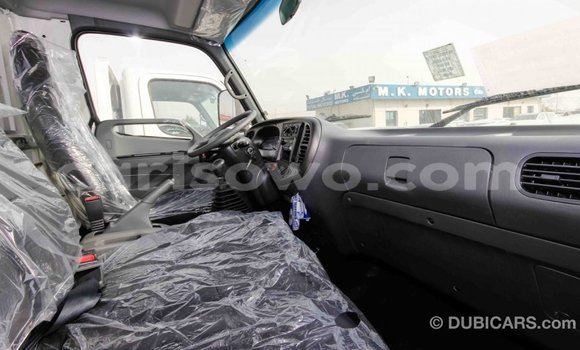 Ra Imported Hyundai Chorus funfun Ọkọ̀ akẹ́rù ńlá in Import - Dubai ni Benin Ra Imported Hyundai Chorus funfun Ọkọ̀ akẹ́rù ńlá in Import - Dubai ni Benin