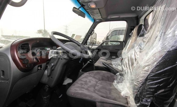 Ra Imported Hyundai Chorus funfun Ọkọ̀ akẹ́rù ńlá in Import - Dubai ni Benin Ra Imported Hyundai Chorus funfun Ọkọ̀ akẹ́rù ńlá in Import - Dubai ni Benin