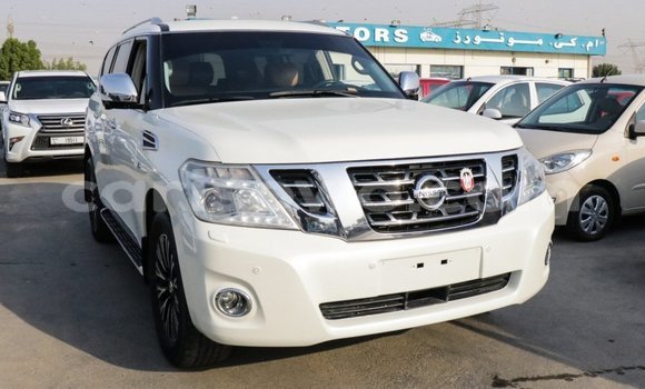 Ra Imported Nissan Patrol funfun Ọkọ̀ in Import - Dubai ni Benin Ra Imported Nissan Patrol funfun Ọkọ̀ in Import - Dubai ni Benin