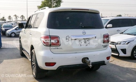 Ra Imported Nissan Patrol funfun Ọkọ̀ in Import - Dubai ni Benin Ra Imported Nissan Patrol funfun Ọkọ̀ in Import - Dubai ni Benin