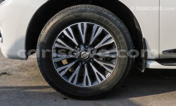 Ra Imported Nissan Patrol funfun Ọkọ̀ in Import - Dubai ni Benin Ra Imported Nissan Patrol funfun Ọkọ̀ in Import - Dubai ni Benin