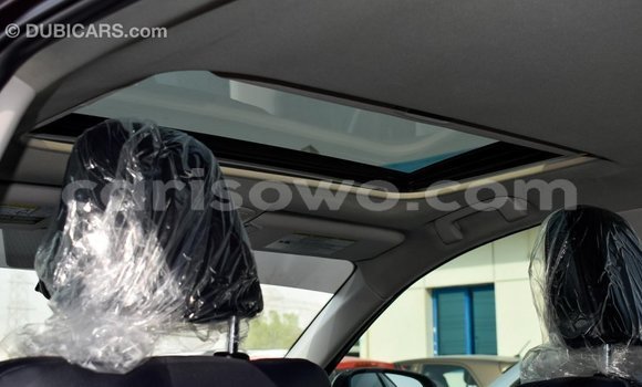 Acheter Import Utilitaire Toyota HiAce Autre à Import - Dubai, Benin Acheter Import Utilitaire Toyota HiAce Autre à Import - Dubai, Benin