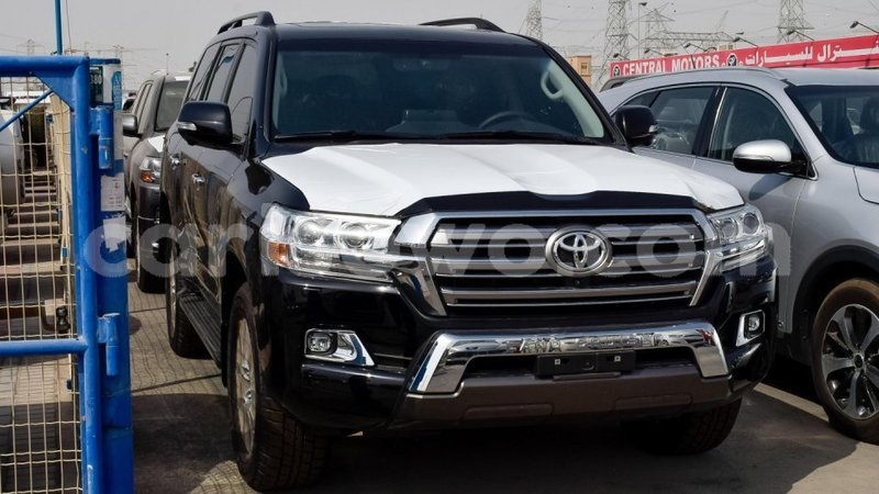 Big with watermark toyota land cruiser benin import dubai 6002