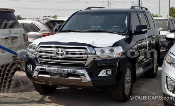 Ra Imported Toyota Land Cruiser Black Ọkọ̀ in Import - Dubai ni Benin Ra Imported Toyota Land Cruiser Black Ọkọ̀ in Import - Dubai ni Benin